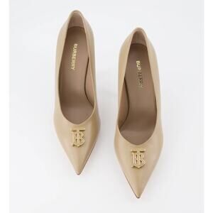 Burberry Ezra TB Leather Pumps in Nude Sz IT36/US6 Womens Shoes